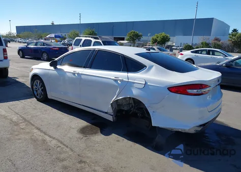 2017 Ford Fusion Se из США, поврежденный, VIN 3FA6P0HD3HR179911